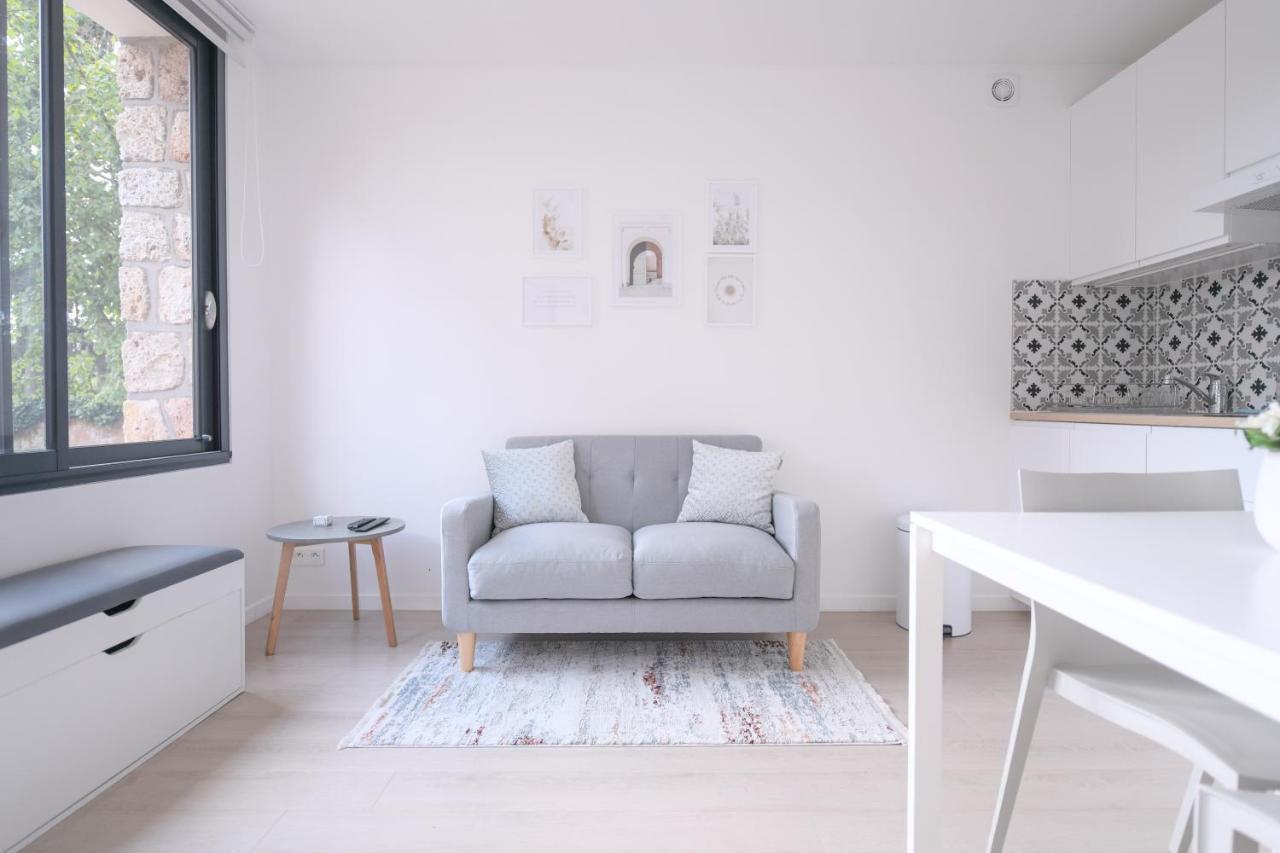 A La Meuliere D'orsay, Vue Sur La Vallee, Au Calme Apartment *